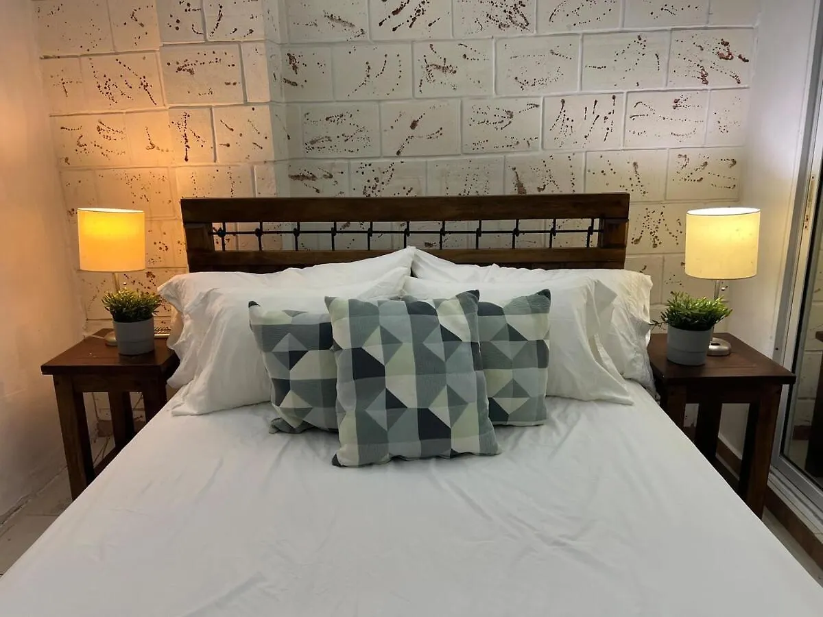 Luxury 2 Bed Room With Jacuzzi Patio Malecon Santo Domingo Apartment
